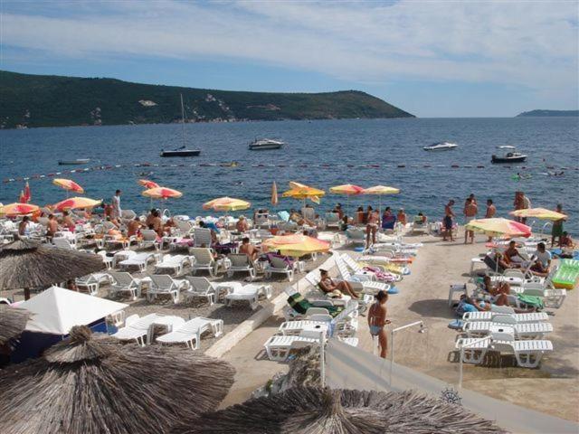 Apartments Milicevic Herceg Novi Exterior photo