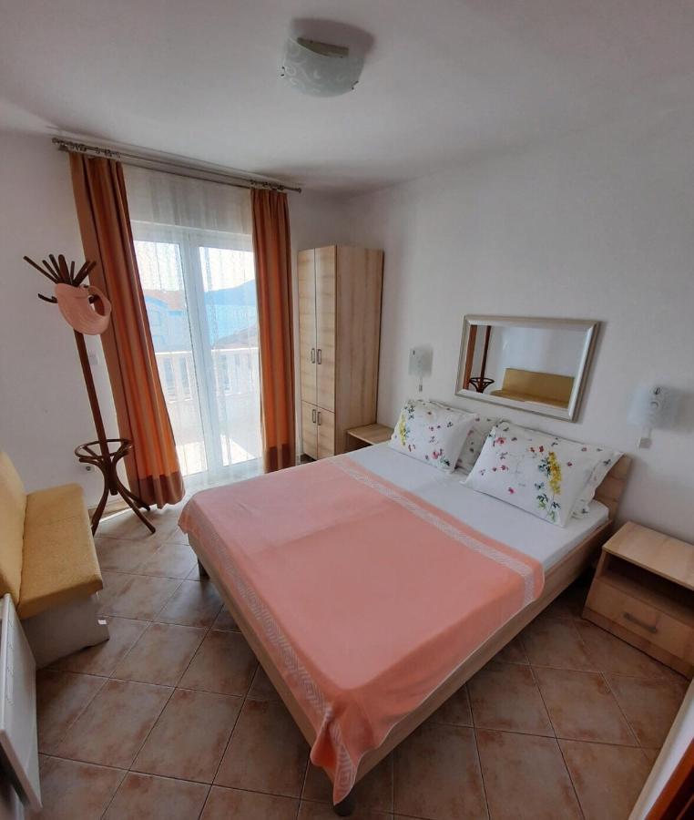 Apartments Milicevic Herceg Novi Exterior photo