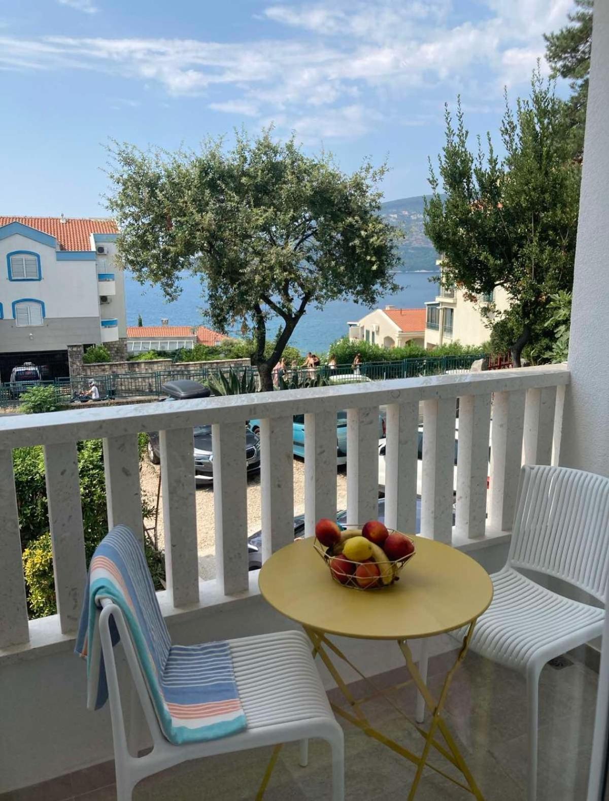Apartments Milicevic Herceg Novi Exterior photo