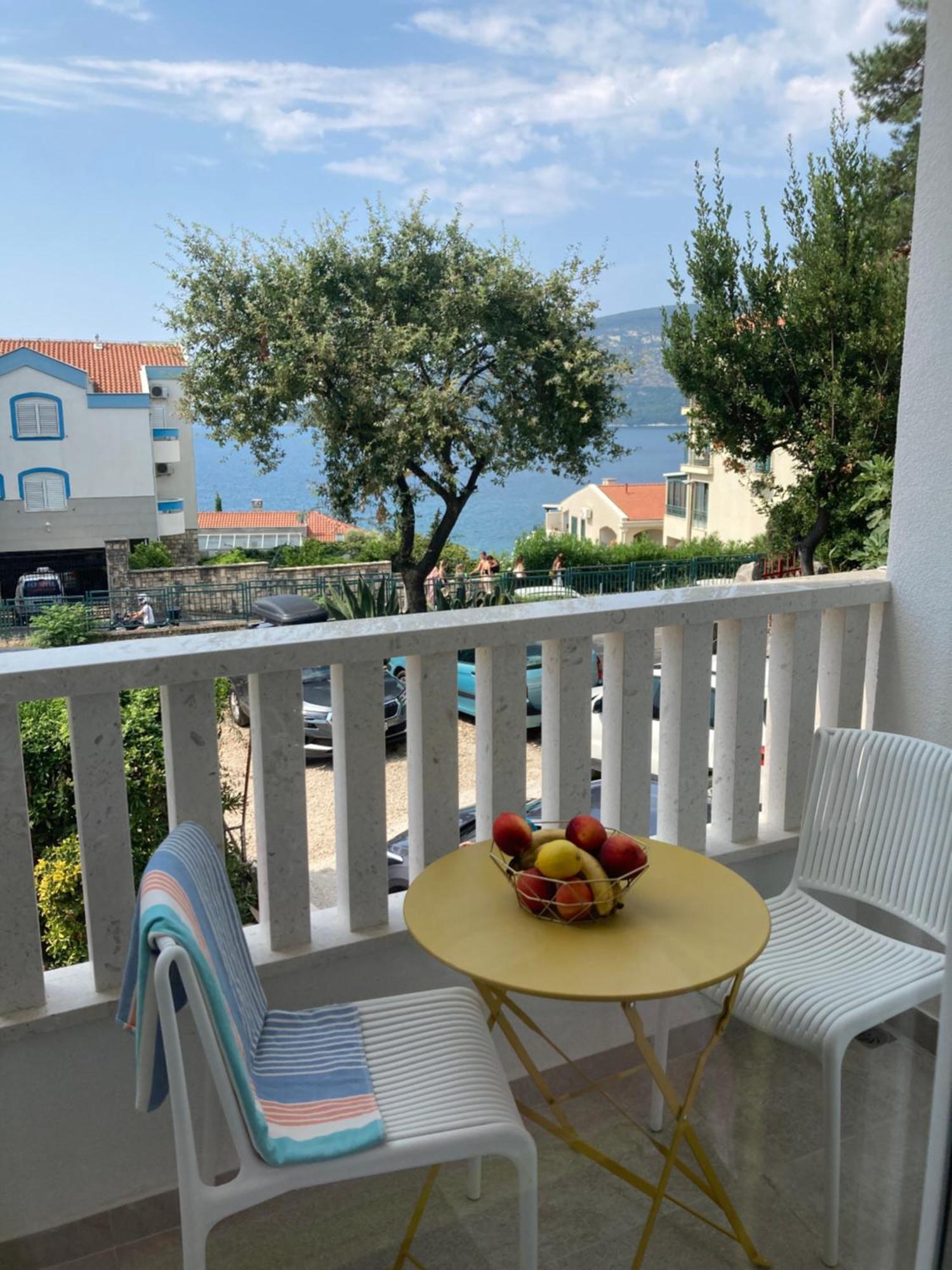 Apartments Milicevic Herceg Novi Exterior photo